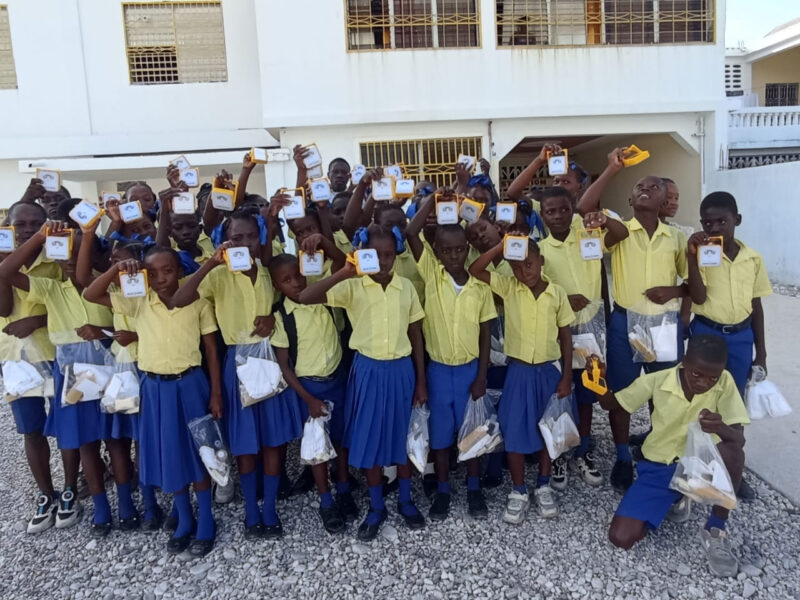 90e4d302-1082-4ce4-b849-cbfa3a72b61c 90e4d302-1082-4ce4-b849-cbfa3a72b61c