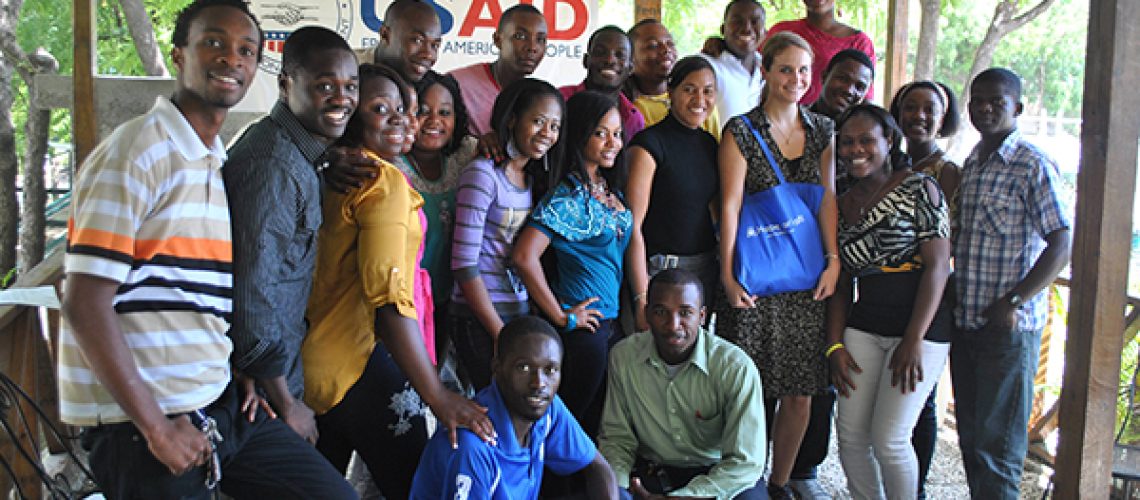 Hope-for-Haiti-Program-Director-Jennifer-Lang-with-students